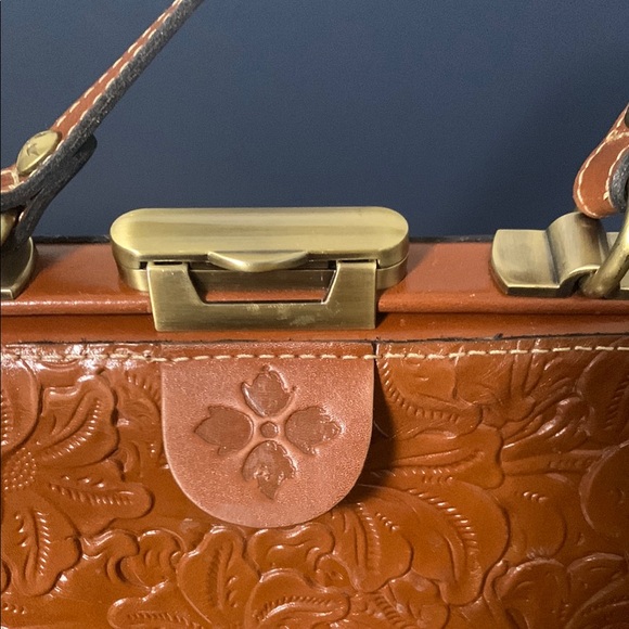 Patricia Nash Leather Bag - Picture 5 of 13